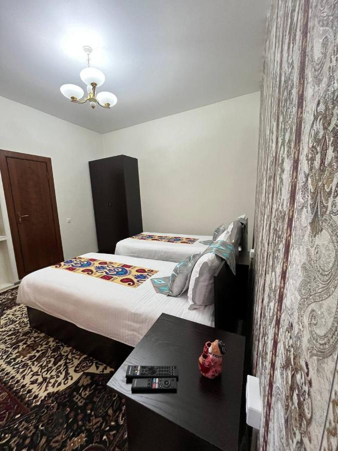 Old Safari Golden Location Guest House Buxoro Ngoại thất bức ảnh