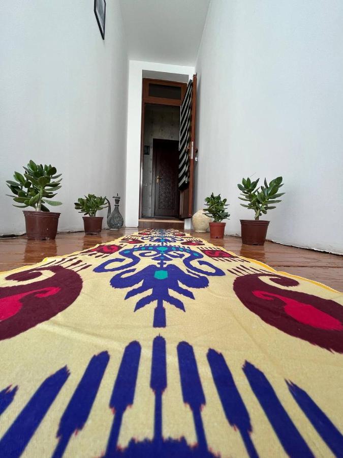 Old Safari Golden Location Guest House Buxoro Ngoại thất bức ảnh