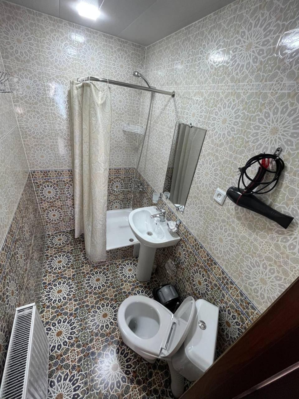 Old Safari Golden Location Guest House Buxoro Ngoại thất bức ảnh