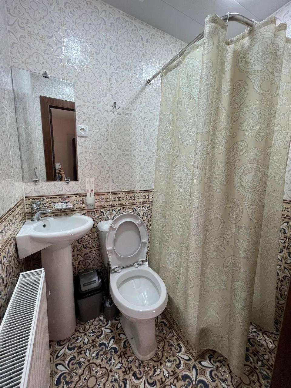 Old Safari Golden Location Guest House Buxoro Ngoại thất bức ảnh